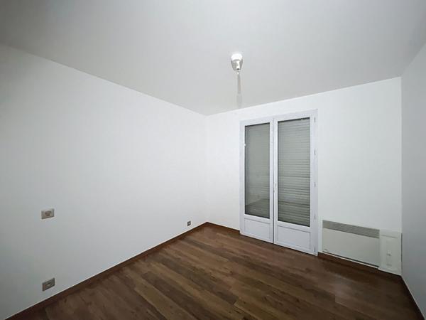 Appartement 4 pièces en duplex de 80 m² - Aix-les-Bains- spacieux et fonctionnel, proche des commodités et du centre-ville avec cave et parking