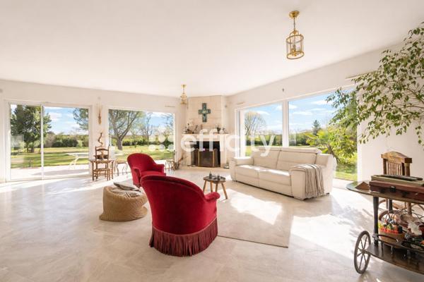 Maison 8 pièces - 198 m²