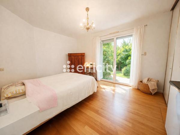 Maison 8 pièces - 198 m²