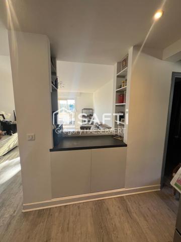 ANTIBES – 3 PIÈCES VUE PORT / MER – PROCHE CENTRE