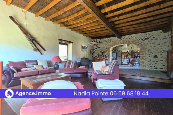 À vendre - Maison traditionnelle, 5 pièces située à Espoey (64420)