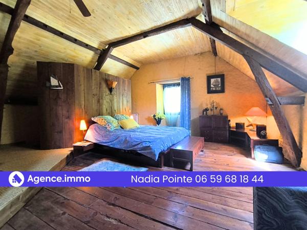 À vendre - Maison traditionnelle, 5 pièces située à Espoey (64420)