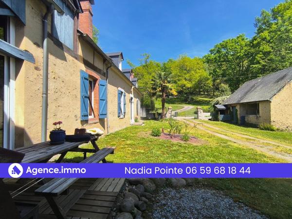 À vendre - Maison traditionnelle, 5 pièces située à Espoey (64420)