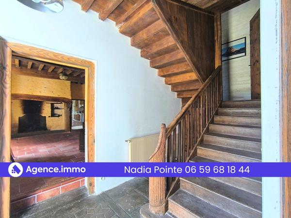 À vendre - Maison traditionnelle, 5 pièces située à Espoey (64420)