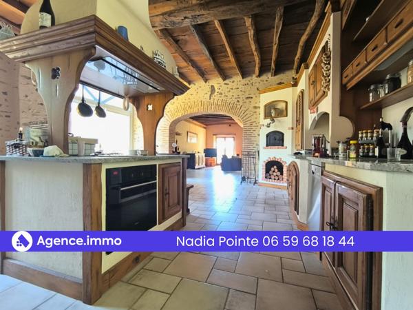 À vendre - Maison traditionnelle, 5 pièces située à Espoey (64420)