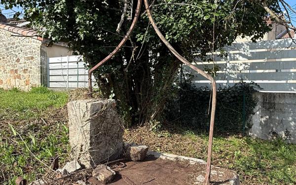 Terrain à vendre    Lablachère