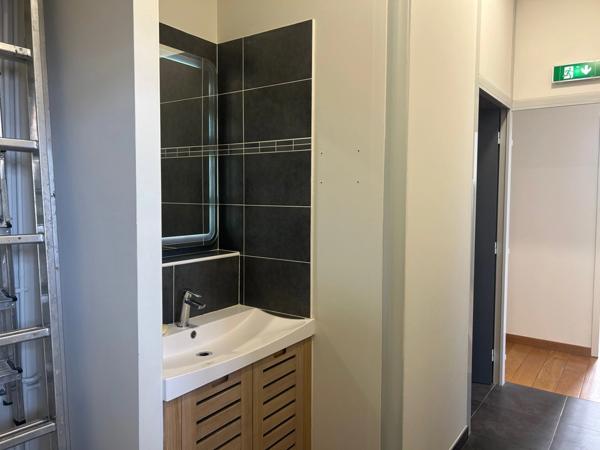 Local/bureau à vendre Exclusivité - LYON 9EME ARRONDISSEMENT (69) 96 M2