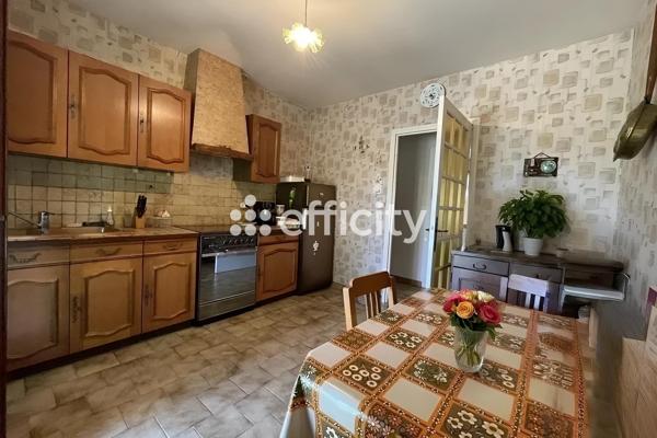 Maison 3 pièces - 94 m²