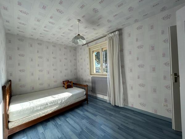 ROANNE Maison 100 m2 sur 464 m2 de terrain