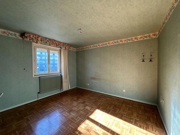 ROANNE Maison 100 m2 sur 464 m2 de terrain