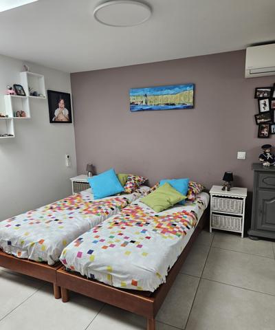 Maison mitoyenne dans petite résidence sécurisée