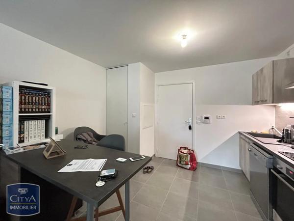 Appartement à louer 2 pièces 40.8m²