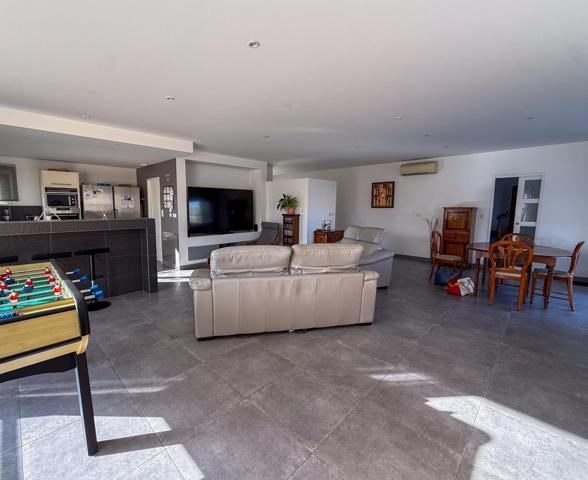 Magnifique maison tout équipée de 175m2