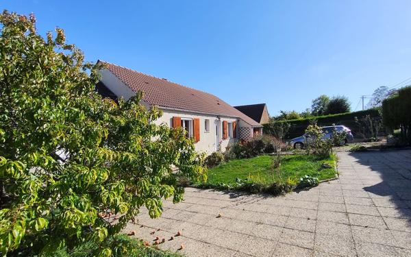 Maison à vendre    4 pièces • 85 m2 Épône