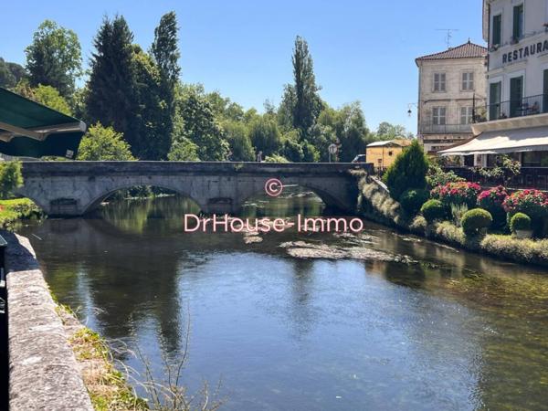 Commerce à vendre de 92 000 m²