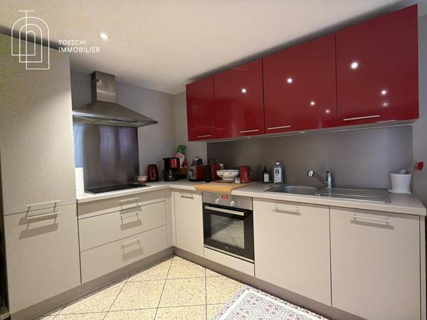 Charmante maison de ville rénovée avec terrasse 237 000 €
