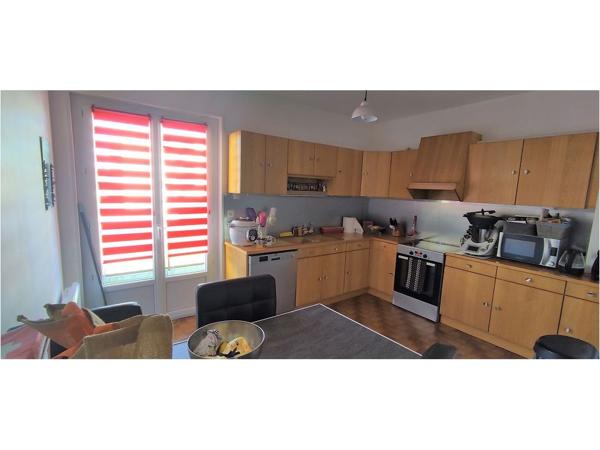 Appartement T4 - MONTROND LES BAINS