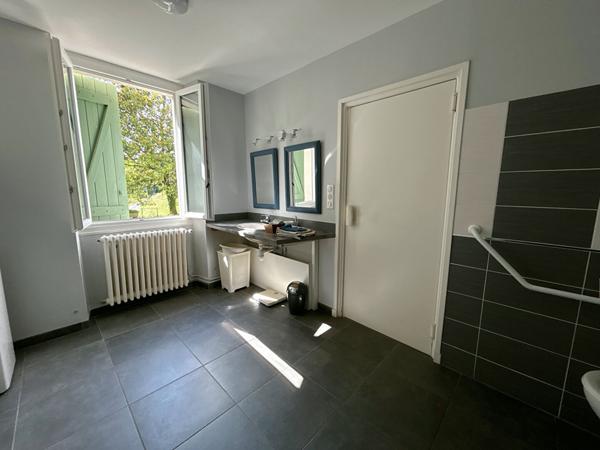 A VENDRE MAISON + TERRAIN AVEC BELLE VUE