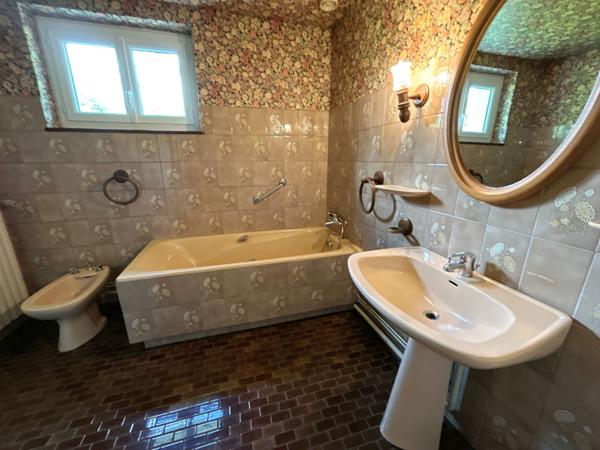 A VENDRE MAISON + TERRAIN AVEC BELLE VUE