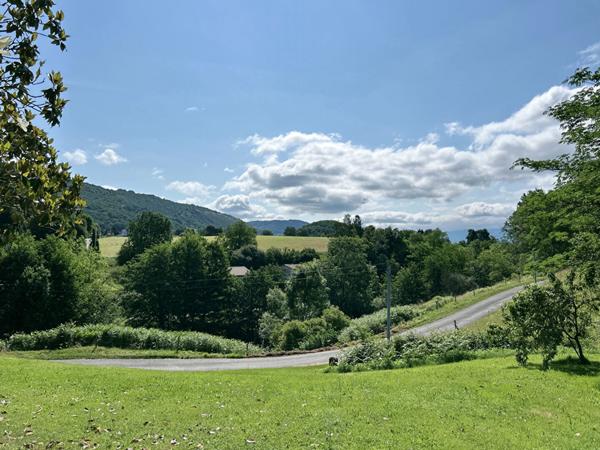 A VENDRE MAISON + TERRAIN AVEC BELLE VUE