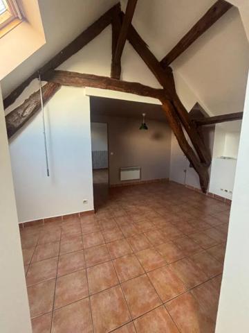 Appartement à louer à Pont-de-l'Arche (27340)