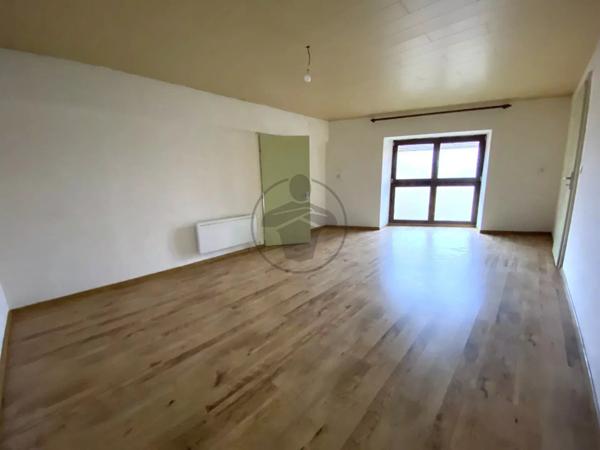 Location Appartement 3 pièces 76 m2 à Baume-les-Dames