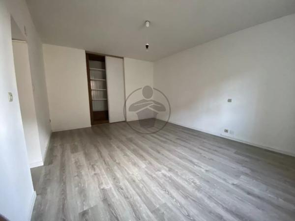 Location Appartement 3 pièces 76 m2 à Baume-les-Dames