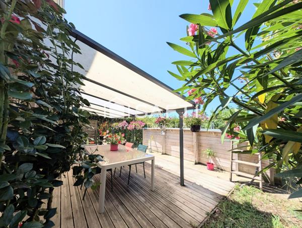 Maison T4 avec jardin, piscine et garage