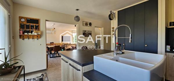 MAISON DE 123 m² 4 CHAMBRES CLIMATISEE