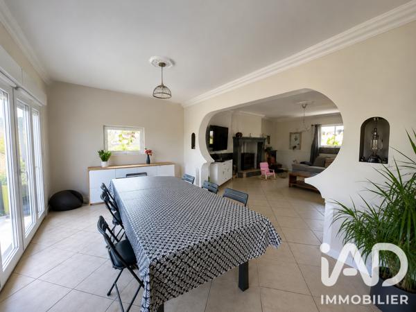Maison à vendre 5 pièces 197 m² Brissac Loire Aubance