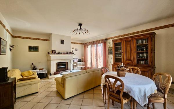 Maison à vendre    4 pièces • 113,46 m2 Balaruc-le-Vieux