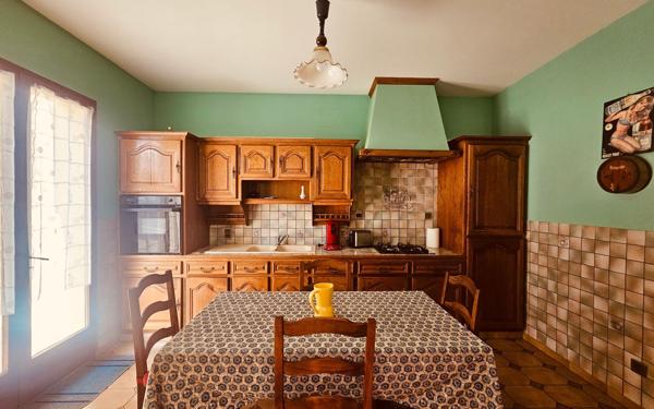 Maison à vendre    4 pièces • 113,46 m2 Balaruc-le-Vieux