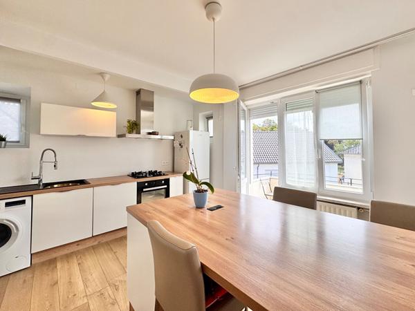 Lumineux T3 rénové et climatisé avec son balcon au coeur de Thionville