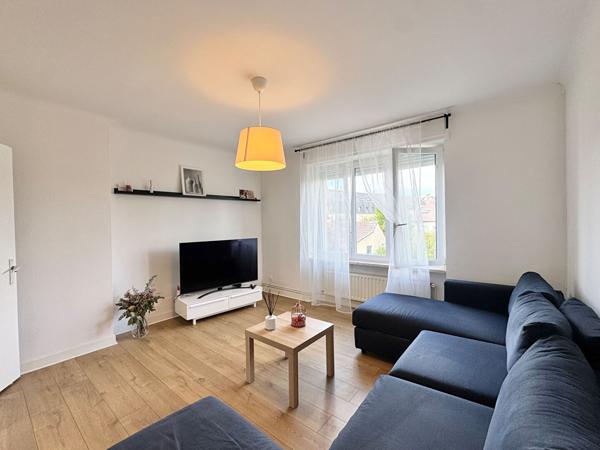 Lumineux T3 rénové et climatisé avec son balcon au coeur de Thionville