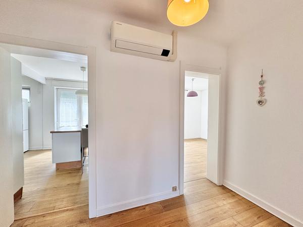 Lumineux T3 rénové et climatisé avec son balcon au coeur de Thionville
