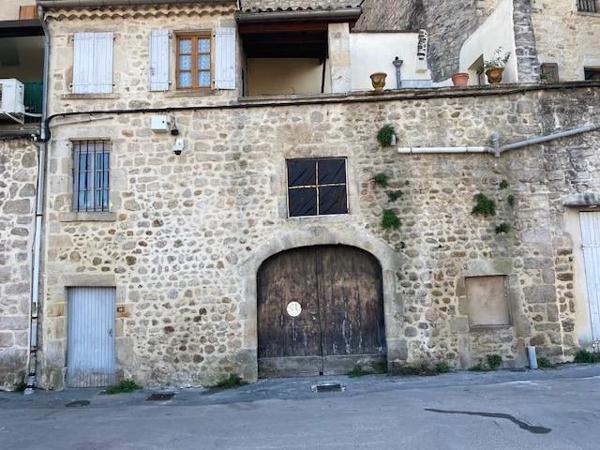 Parking / Box à louer à Joyeuse (07260)