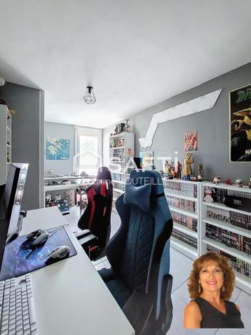 Appartement T4, centre ville, balcon, parking