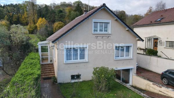 maison 3 chambres, sous-sol total et jardin 1452 m2
