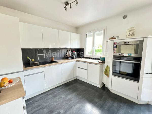 maison 3 chambres, sous-sol total et jardin 1452 m2