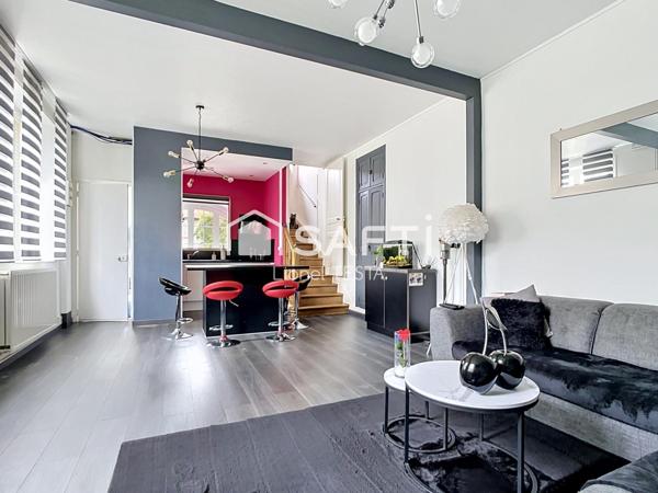 JOLIE MAISON DE VILLE