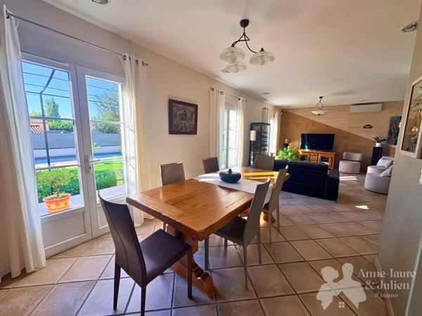 Pélissanne - Villa 140 m², terrain paysager de 1 000 m² et suite indépendante