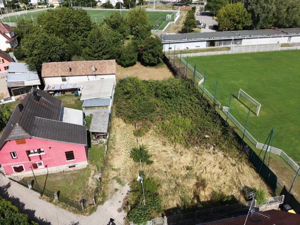 Terrain constructible à la Roberstau