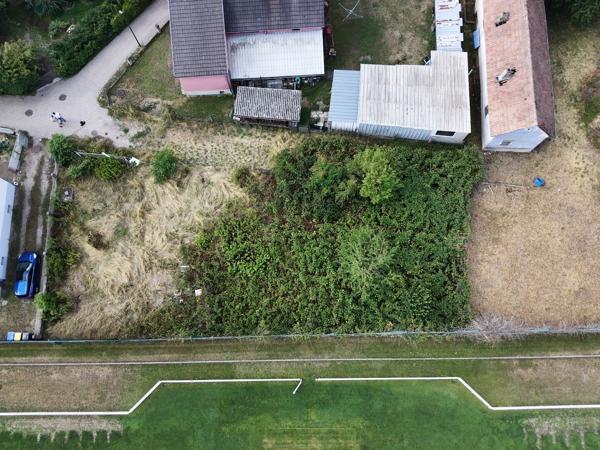 Terrain constructible à la Roberstau