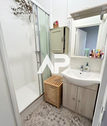 Studio meublé à Enghien-les Bains Loyer 740 €/mois charges comprises **  - Référence  1666