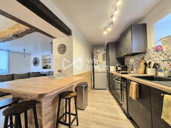 Maison R+2 située à Crampagna (09120), entre Pamiers et Foix, idéalement placée à proximité des commodités et des axes de transport.