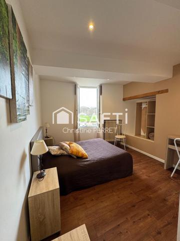 Hôtel-Bar-Restaurant-Pizzéria , appartement privé