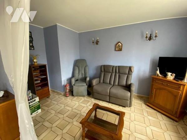 MAISON D'HABITATION