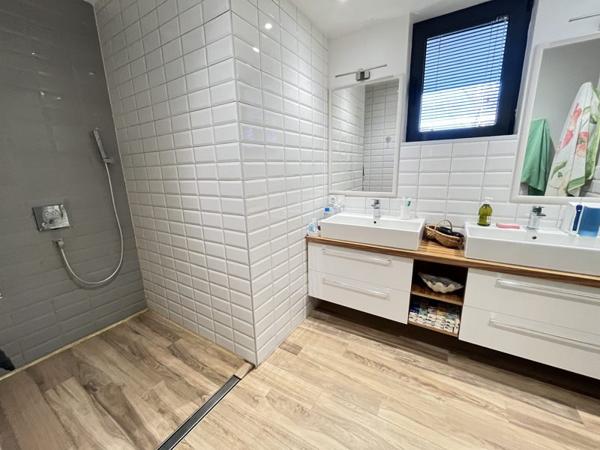 Maison à vendre |  Ussac |  4 pièces | 137 m²