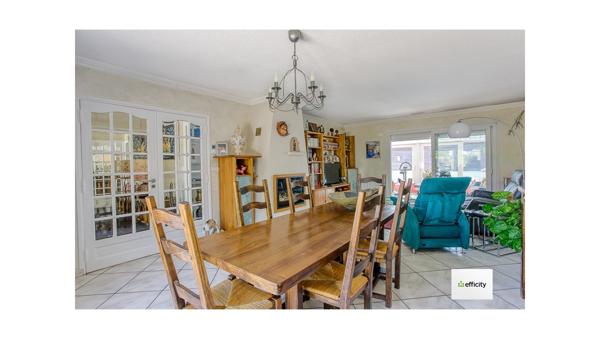 Maison 6 pièces - 108 m² Exclusivité efficity