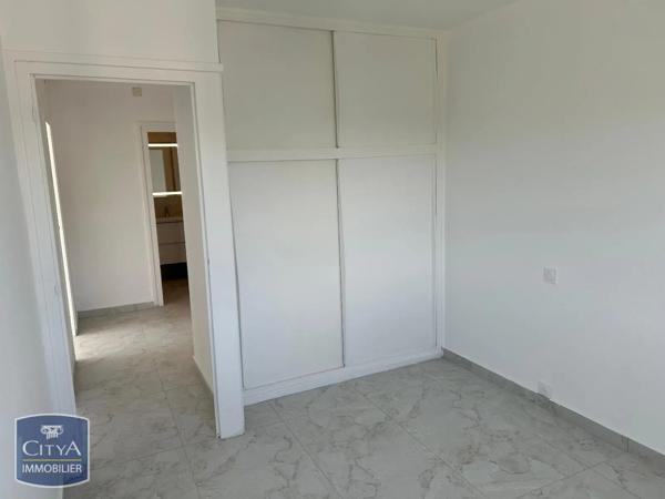 Appartement à louer 3 pièces 69.7m² Oyonnax (01100)